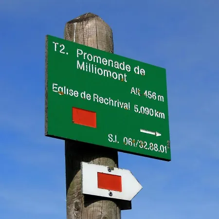 1 De Renuamont Venkovský dům *